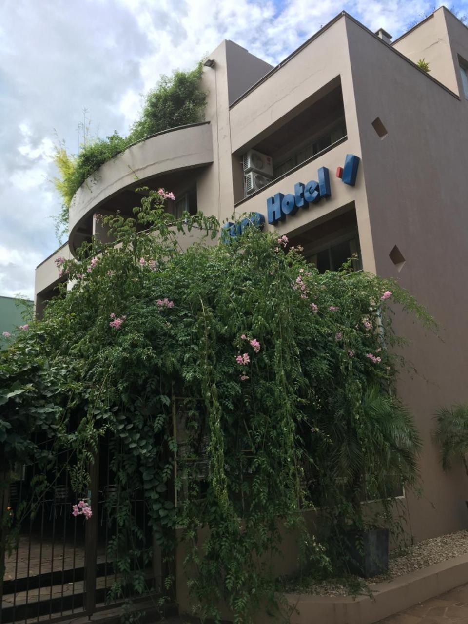 Euro Hotel Ibiruba Exteriör bild